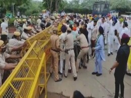 Delhi Police Prohibits Akali Dal's Protest March Against 3 Central Farm Laws Delhi Police Prohibits Akali Dal's Protest March Against 3 Central Farm Laws