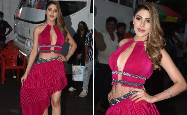 Nikki Tamboli Leaves Us Awestruck In A Glorious Pink Cutout Gown For <i>Bigg Boss OTT</i>