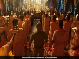 Antim के पहले गाने 'विघ्नहर्ता' का टीजर रिलीज, सलमान खान बोले- बप्पा आ रहे हैं...देखें Video Antim के पहले गाने 'विघ्नहर्ता' का टीजर रिलीज, सलमान खान बोले- बप्पा आ रहे हैं...देखें Video
