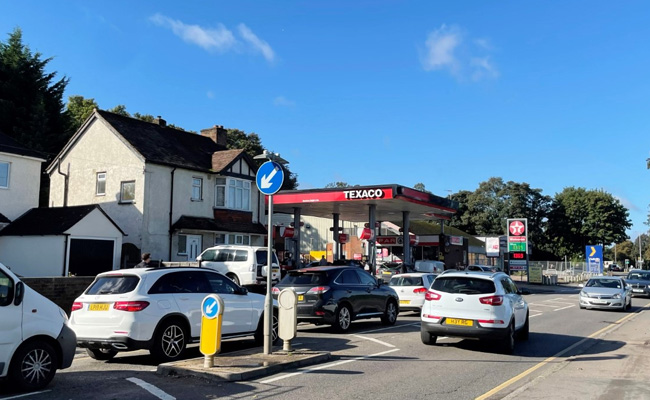 Cars In UK Queue For Petrol Amid Shortage