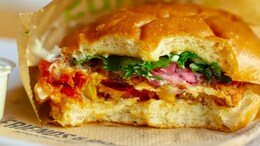 Eating Hack: How To Cut A Burger In Neat Halves Without Making A Mess