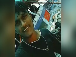 Video : मछुआरे के हाथ लगीं 'सोने के दिल' वाली मछलियां, करोड़पति बन गया मछुआरा Video : मछुआरे के हाथ लगीं 'सोने के दिल' वाली मछलियां, करोड़पति बन गया मछुआरा