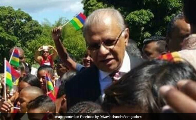 SpiceJet Operates Special Evacuation Flight For Mauritius Ex-Prime Minister