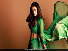 Shweta Tiwari Video: श्वेता तिवारी ने दोस्तों के साथ पार्टी में किया डांस, देखें वीडियो Shweta Tiwari Video: श्वेता तिवारी ने दोस्तों के साथ पार्टी में किया डांस, देखें वीडियो