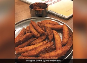 Idli Fries Recipe: Make Crispy And Wholesome Fries From Leftover Idlis In Just 20 Minutes Idli Fries Recipe: Make Crispy And Wholesome Fries From Leftover Idlis In Just 20 Minutes