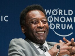 Pele Discharged After Urinary Infection: Hospital
