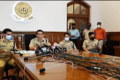 Teen Raped In Maharashtra, Police Stations Argue Over Jurisdiction Teen Raped In Maharashtra, Police Stations Argue Over Jurisdiction