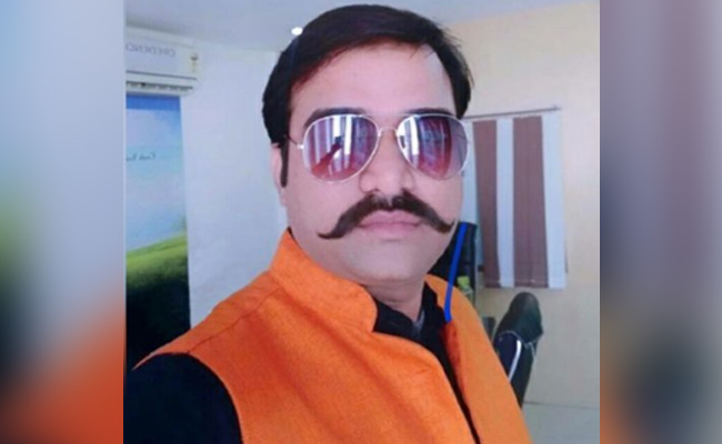 सुप्रीम कोर्ट पहुंचा गोरखपुर में कारोबारी मनीष गुप्ता की हत्&zwj;या का मामला, पत्नी बोली- यूपी पुलिस पर भरोसा नहीं