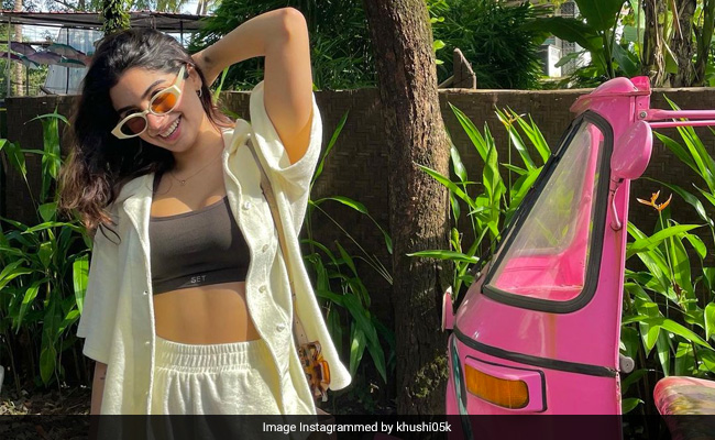 Khushi Kapoor's "Happy Place" Looks Like This