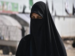 Women Attending Private Afghan Universities To Wear Niqab, Cover Face: Taliban Women Attending Private Afghan Universities To Wear Niqab, Cover Face: Taliban
