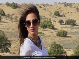 Nusrat Jahan मांग में सिंदूर हाथ मे हरी चूड़ियां पहन देसी लुक में आईं नजर, वायरल हुआ वीडियो Nusrat Jahan मांग में सिंदूर हाथ मे हरी चूड़ियां पहन देसी लुक में आईं नजर, वायरल हुआ वीडियो