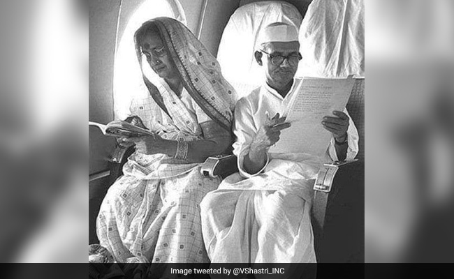 हवाई सफर के दौरान भारतीय प्रधानमंत्रियों की चार बार ली गई थी तस्&zwj;वीर', देखें PHOTOS