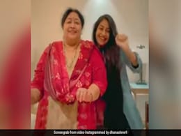Dhanashree Verma ने मम्मी के साथ 'टच इट' पर किया डांस, फैन्स ने पूछा- वीडियो Yuzi भाई बना रहे हैं क्या... Dhanashree Verma ने मम्मी के साथ 'टच इट' पर किया डांस, फैन्स ने पूछा- वीडियो Yuzi भाई बना रहे हैं क्या...