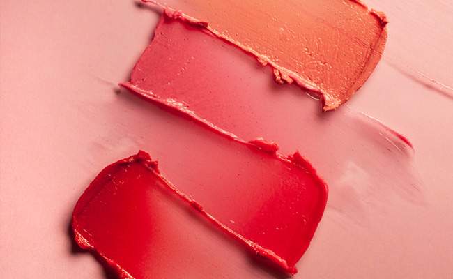 Get Glowing Cheeks That Are Lit From Within With These Cream Blushes