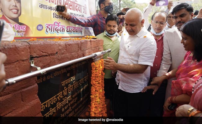 Eye On Uttarakhand Polls, AAP Government Names 2 Delhi Roads After State Figures