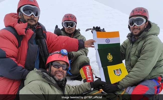 Indo-Tibetan Border Police Team Conquers Balbala Peak In Uttarakhand