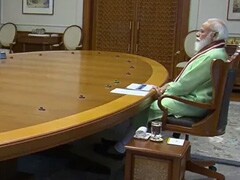 पीएम मोदी ने कोविड महामारी की समीक्षा बैठक में जीनोम सिक्वेंसिंग पर ध्यान केंद्रित किया