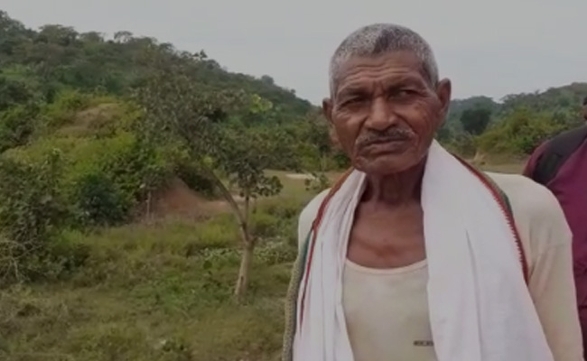 मिलें बिहार के 'कैनाल मैन' लौंगी मांझी से, जिन्होंने 30 साल तक चलाई कुदाल, और खोद डाली 5KM लंबी नहर