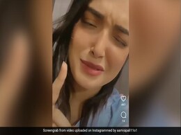 Amrapali Dubey ने नेहा कक्कड़ के 'कांटा लगा' पर दिए गजब के एक्सप्रेशन, फैंस बोले- उई मां, उई मां Amrapali Dubey ने नेहा कक्कड़ के 'कांटा लगा' पर दिए गजब के एक्सप्रेशन, फैंस बोले- उई मां, उई मां
