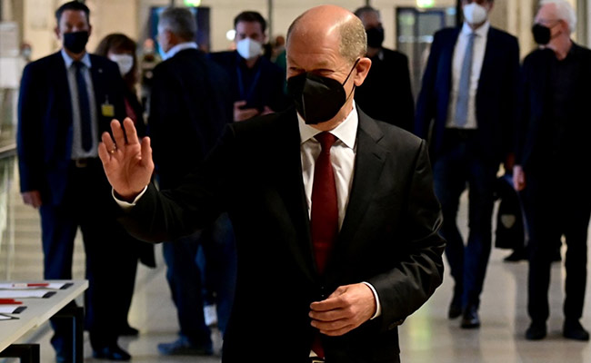 Blending Chalk And Cheese: Assembling A Government For Germany