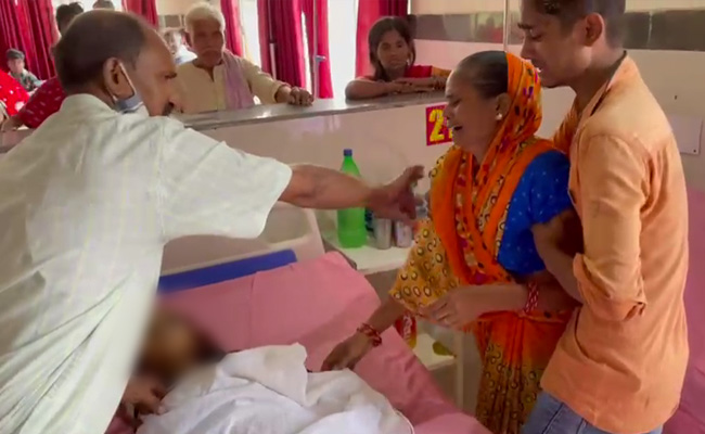 UP Girl, 5, Dies Of Dengue After Hospital Ordeal. NDTV Witnesses Tragedy