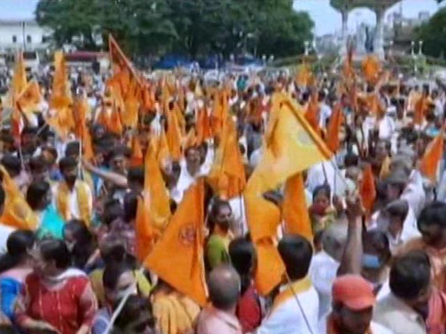 Protest Against Demolition Of Temple In Mysuru