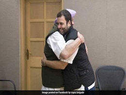 'मत भूलो पिता के दोस्त से कर रहे हो बात', अमरिंदर सिंह के लिए तब सोनिया गांधी ने राहुल को पढ़ाया था पाठ 'मत भूलो पिता के दोस्त से कर रहे हो बात', अमरिंदर सिंह के लिए तब सोनिया गांधी ने राहुल को पढ़ाया था पाठ