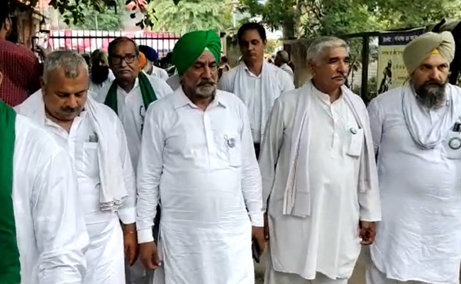 "Final Touch On Saturday": Farmers, Haryana Officials To Break Stalemate