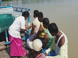 On Boats, Assam Health Workers Take Vaccine To River Islands Amid Floods On Boats, Assam Health Workers Take Vaccine To River Islands Amid Floods
