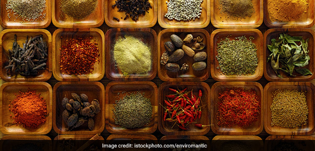 सांभर को परफेक्ट बनाने के लिए ट्राई करें ये टेस्टी रेसिपी, स्पाइसी डिश खाने के बाद हर कोई करेगा तारीफ