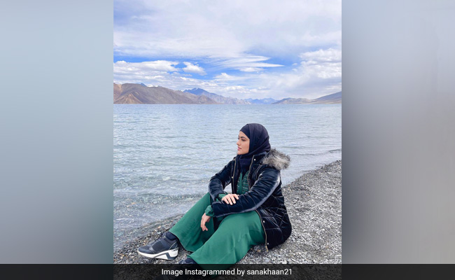 Sana Khan Shares Surreal Pics From Ladakh's Pangong Lake. See Here