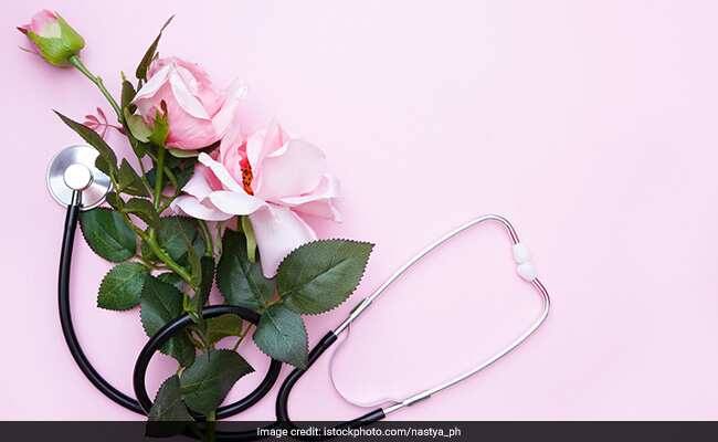 World Rose Day 2021: कैंसर रोगियों की खुशहाली के लिए विश्व गुलाब दिवस का इतिहास और महत्व