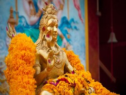 Som Pradosh Vrat 2022: जानिए कब है सोम प्रदोष व्रत, मान्यतानुसार यह है शिव पूजा का मुहुर्त और महत्व  Som Pradosh Vrat 2022: जानिए कब है सोम प्रदोष व्रत, मान्यतानुसार यह है शिव पूजा का मुहुर्त और महत्व
