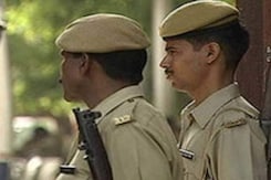 Teen Raped In Maharashtra, 2 Police Stations Didn't File Case Citing Area Teen Raped In Maharashtra, 2 Police Stations Didn't File Case Citing Area