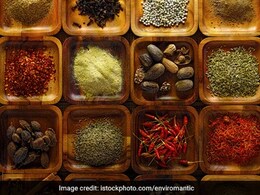 How To Make Masala For Pindi Chole | Easy Pindi Chole Masala Recipe