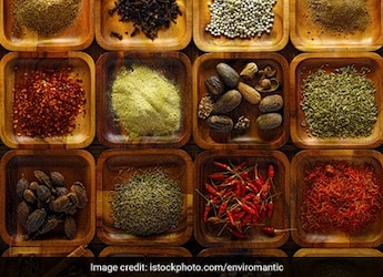 How To Make Masala For Pindi Chole | Easy Pindi Chole Masala Recipe How To Make Masala For Pindi Chole | Easy Pindi Chole Masala Recipe