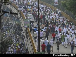 'किसान आंदोलन, मेडल और दूसरी लहर' : 10 तस्वीरें बयां कर रहीं वर्ष 2021 की पूरी कहानी 'किसान आंदोलन, मेडल और दूसरी लहर' : 10 तस्वीरें बयां कर रहीं वर्ष 2021 की पूरी कहानी