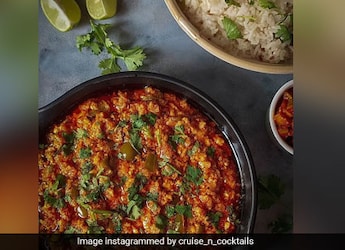 Paneer Ghotala Recipe: Give A Masaledaar Twist To A Regular Paneer Curry With This Recipe Paneer Ghotala Recipe: Give A Masaledaar Twist To A Regular Paneer Curry With This Recipe