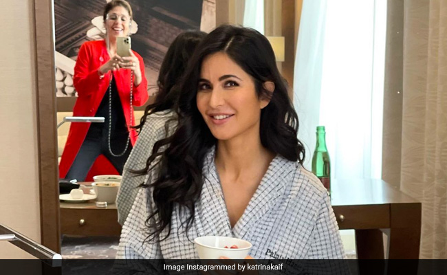 कैटरीना कैफ ने ब्रेकफास्ट खाते हुए शेयर की फोटो तो फैन्स बोले- अब तो बस Tiger 3 का इंतजार