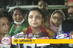 गोरखपुर कांड : केस दबाने की कोशिश करने वाला कथित वीडियो वायरल गोरखपुर कांड : केस दबाने की कोशिश करने वाला कथित वीडियो वायरल