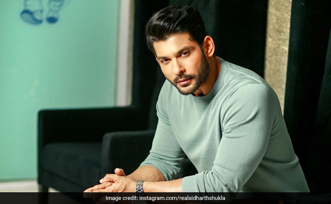 Actor Sidharth Shukla dies of a heart attack this morning