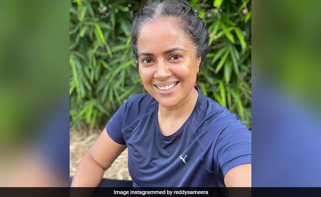 Sameera Reddy's Dad Asked Why She "Isn't Covering Her White Hair." She Had The Best Reply