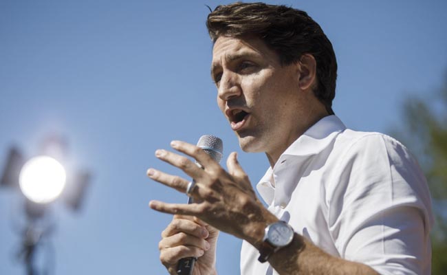 Missing Majority, Re-Elected Trudeau's "Clear Mandate" Victory Message