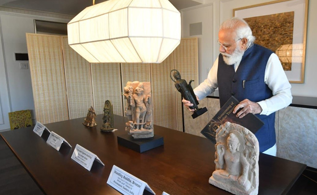 अमेरिका से हजारों साल पुरानी 157 अमूल्य भारतीय कलाकृतियां लाएंगे प्रधानमंत्री नरेंद्र मोदी