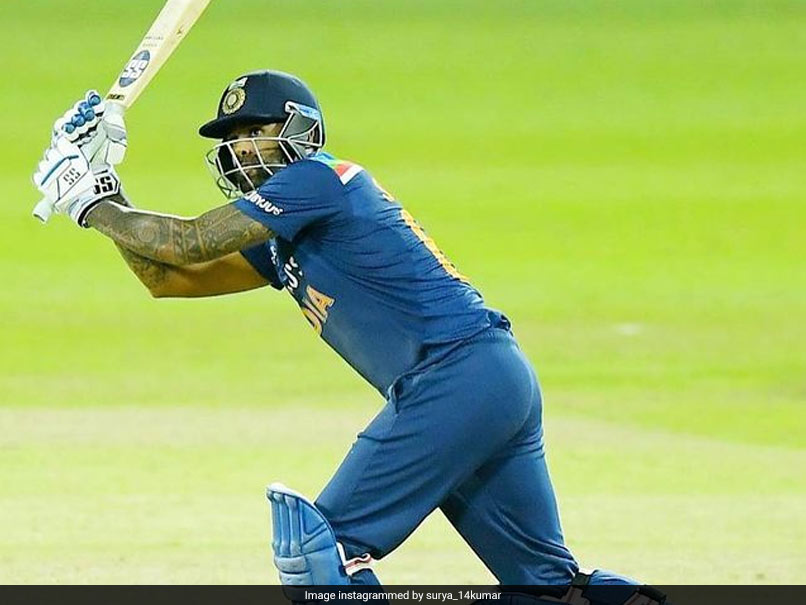 SA vs IND 1st ODI: सूर्यकुमार और रुतुराज को नहीं मिली प्लेइंग XI में जगह, सोशल मीडिया पर लोगों ने ऐसे निकाली भड़ास