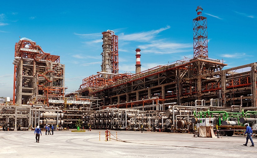 India's Nayara Energy Hopes To Operate Refinery At 100% In 2021