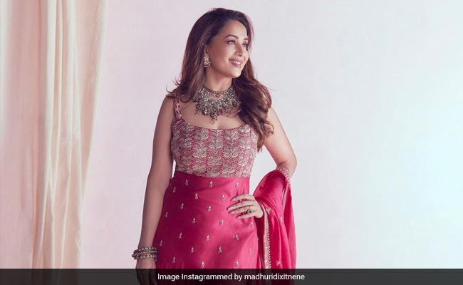 Ganesh Chaturthi 2021: 10 Traditional Dress Ideas To Look Graceful This Ganesh Chaturthi