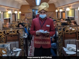 Twitter Reacts: IRCTC To Promote 'Certified Vegetarian Food' On Some Trains To Religious Sites