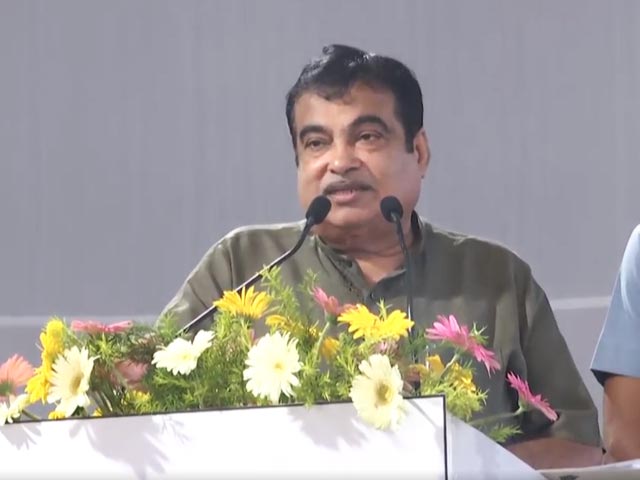 Unknown Caller Threatens To Kill Nitin Gadkari, Blow Up His Office
