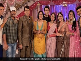 सीरियल 'शक्ति' के खत्म होने पर रुबीना दिलैक हुईं भावुक, शेयर किया इमोशनल पोस्ट सीरियल 'शक्ति' के खत्म होने पर रुबीना दिलैक हुईं भावुक, शेयर किया इमोशनल पोस्ट